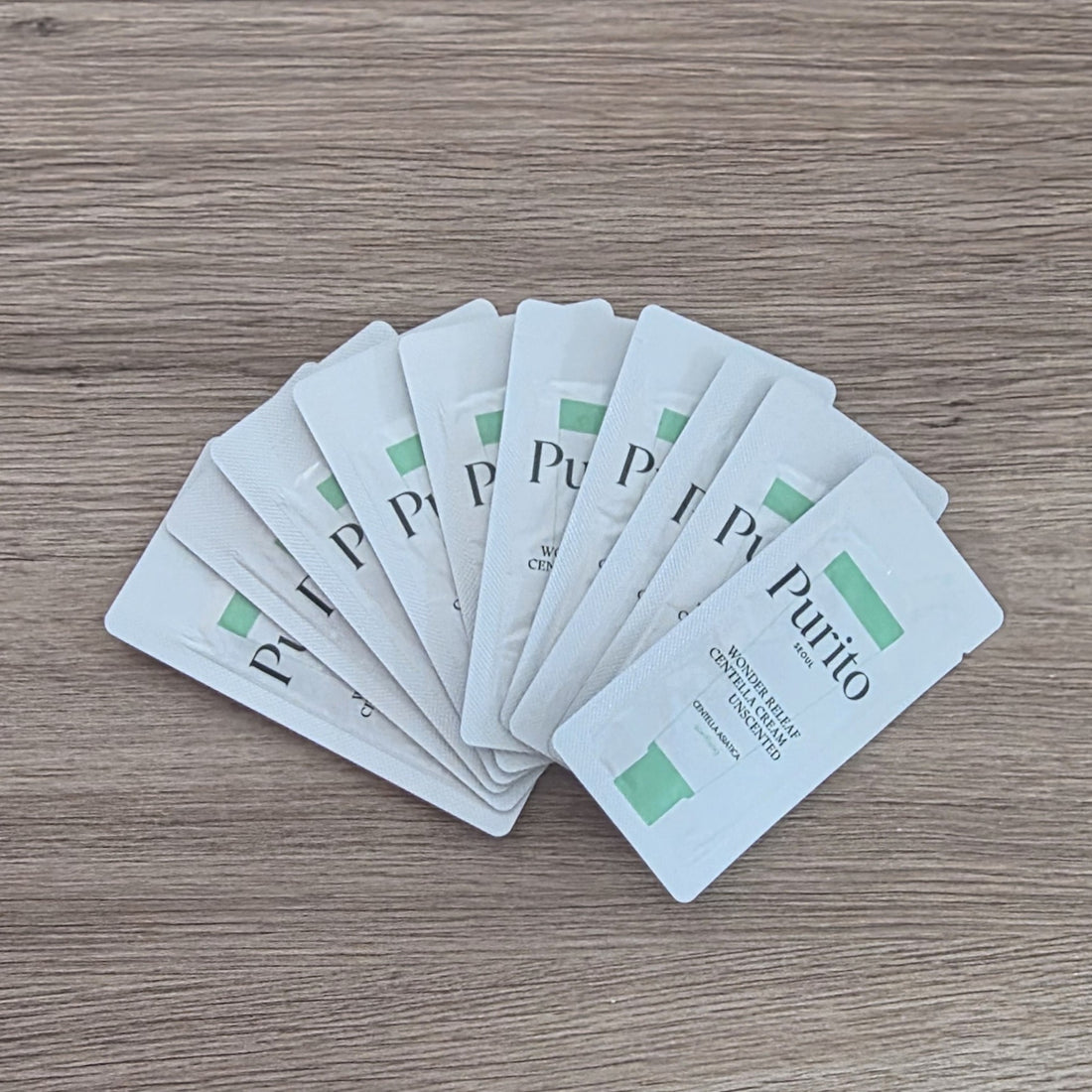 [PURITO] Wonder Releaf Centella Cream Unscented 10 muestras de 1ml c/u